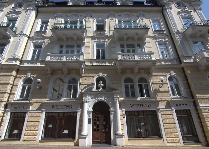 Westend Отель 4*